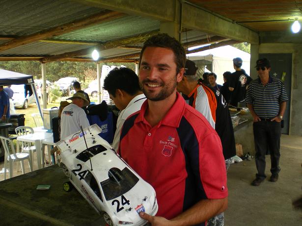 piloto campeao da etapa chris tosolini....(anda poco).jpg
