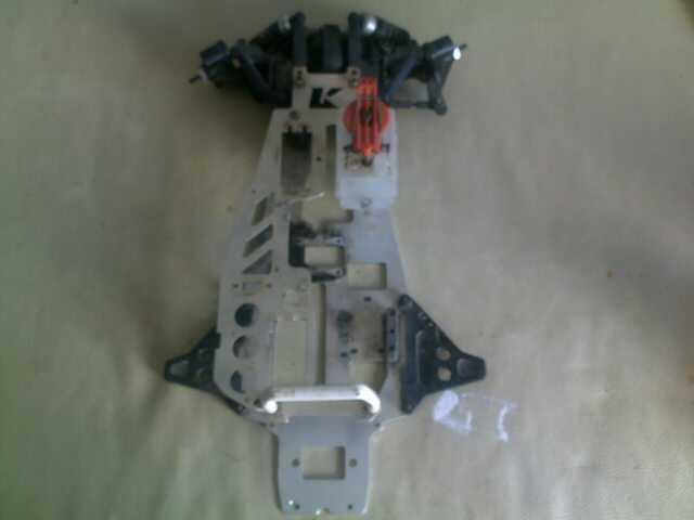 Gostaria de saber qual o modelo desse Kyosho.. é antigo.. Obrigado !